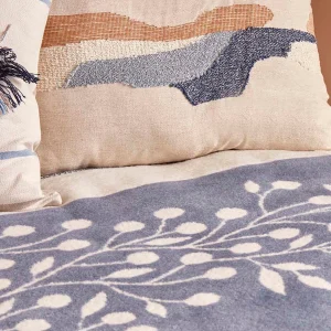 BELLA MAISON Wohndecke Minka In Blue 23