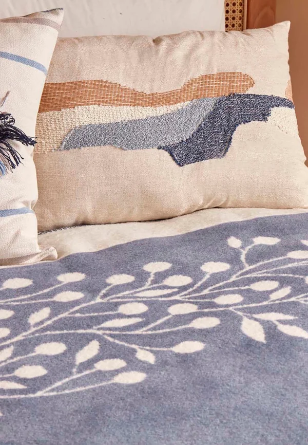 BELLA MAISON Wohndecke Minka In Blue 8