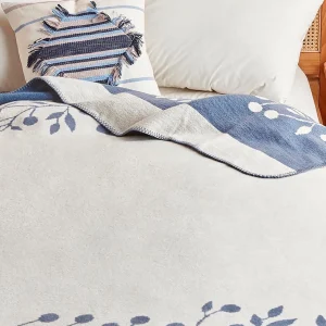 BELLA MAISON Wohndecke Minka In Blue 27