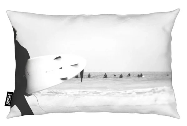 Juniqe Kissen “Catch A Wave II” In Schwarz & Weiß 3