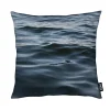 Juniqe Kissen “Feet In The Water” In Blau & Grau 28