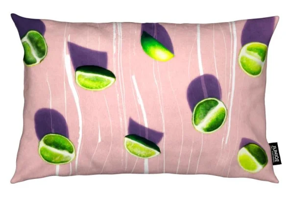 Juniqe Kissen “Fruit 10” In Grün & Rosa 1