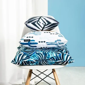 Juniqe Kissen “Monstera Pattern” In Grün & Weiß 9