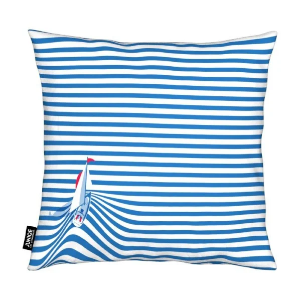 Juniqe Kissen “Sail Away” In Blau & Weiß 3