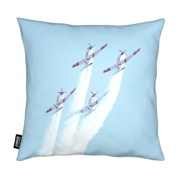 Juniqe Kissen “Vintage IAF I, 2018” In Blau 3