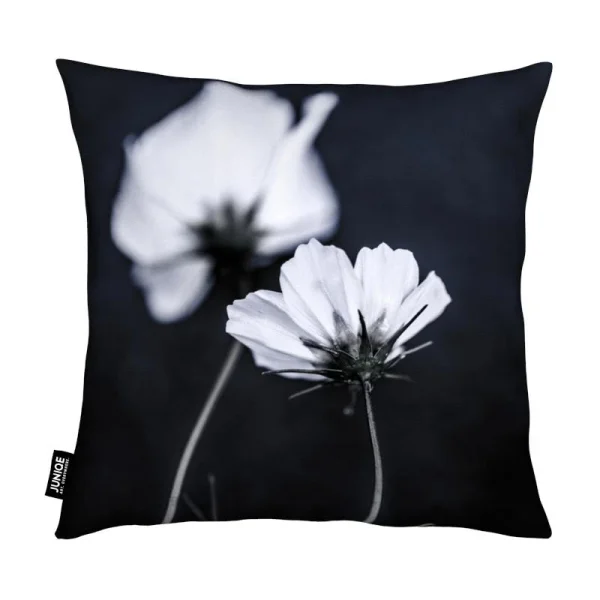 Juniqe Kissen “Wild Flowers 2” In Schwarz & Weiß 3
