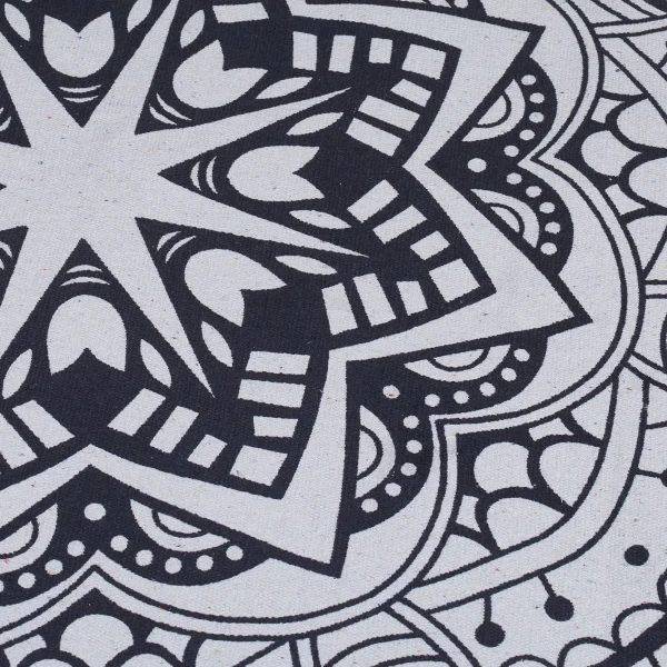 Relaxdays Teppich “Mandala” In Creme/ Schwarz – Ø 120 Cm 7