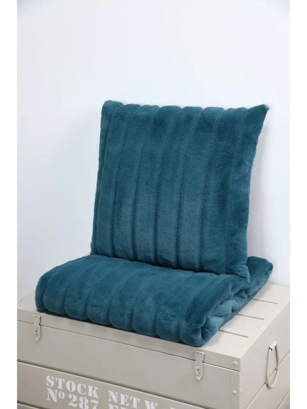 STOF France Plaid “Fluffy” In Blau – (L)160 X (B)130 Cm 5